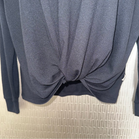 UGG Black Long Sleeve Front Knot Twist Top Small - Picture 6 of 8